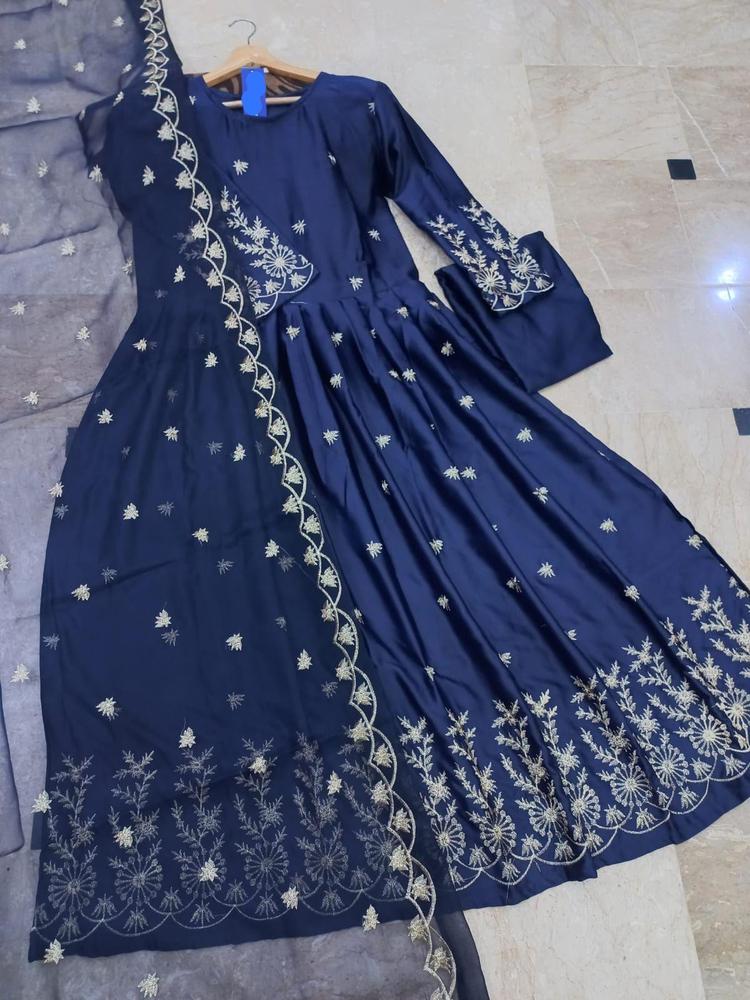 Women's 3-Piece Shamoz Silk Embroidered Maxi - Stitched Pakistani Dress | Urban Buy