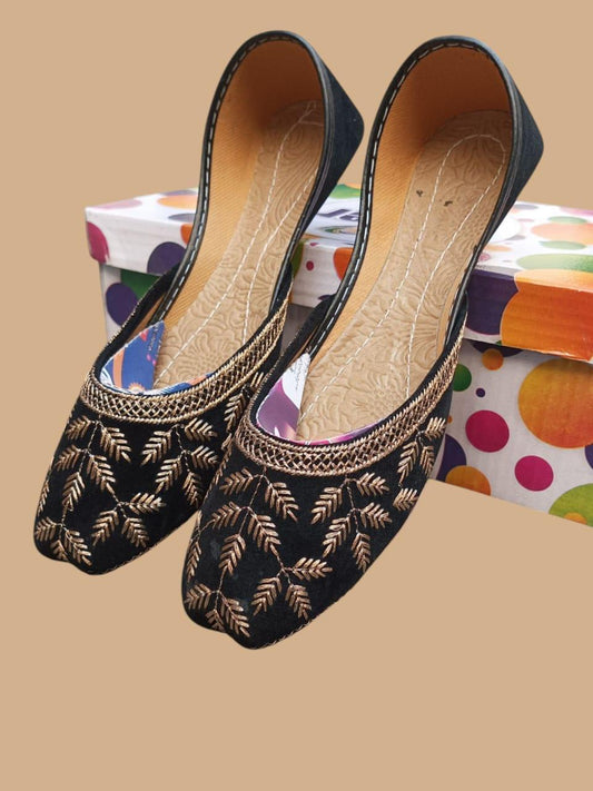 Buy Stylish Black Velvet Women's Khussa with Elegant Thread Work - Traditional Pakistani Footwear | Casual Fancy Shoes for Women Sizes 5-10 | Handcrafted Embroidered Khussas Pakistan | Premium Quality Velvet Slippers | Urban Buy Mall