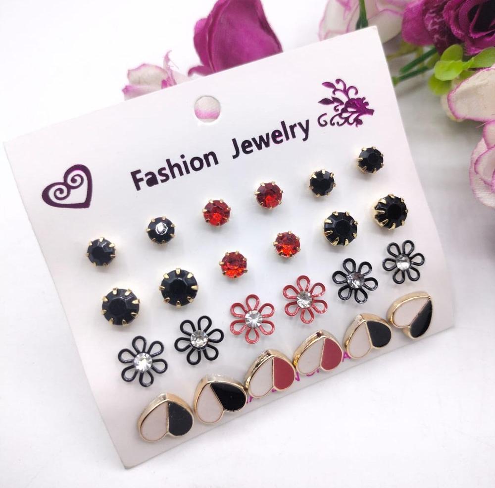 Trendy Artificial Stones Ear Studs Golden | Urban Buy Mall